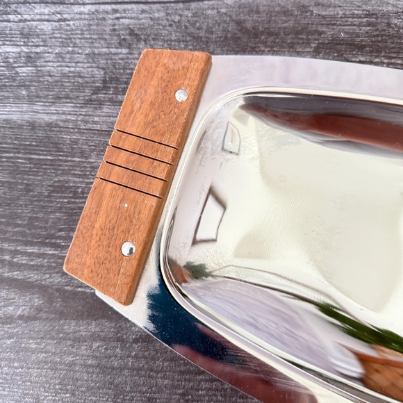 Vintage Kromex MCM Danish Serving Platter – Chrome with Teak Handles – MCM Tray - Picture 2 of 8